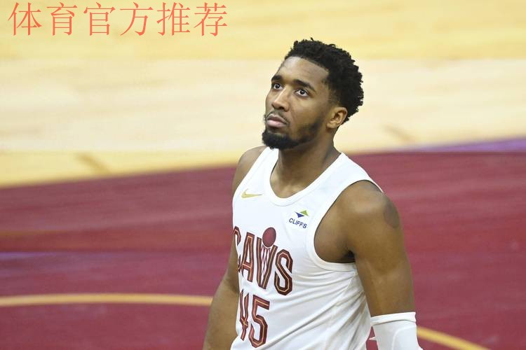 小米切尔：必须找回球队的初心，要把防守打造成球队标签